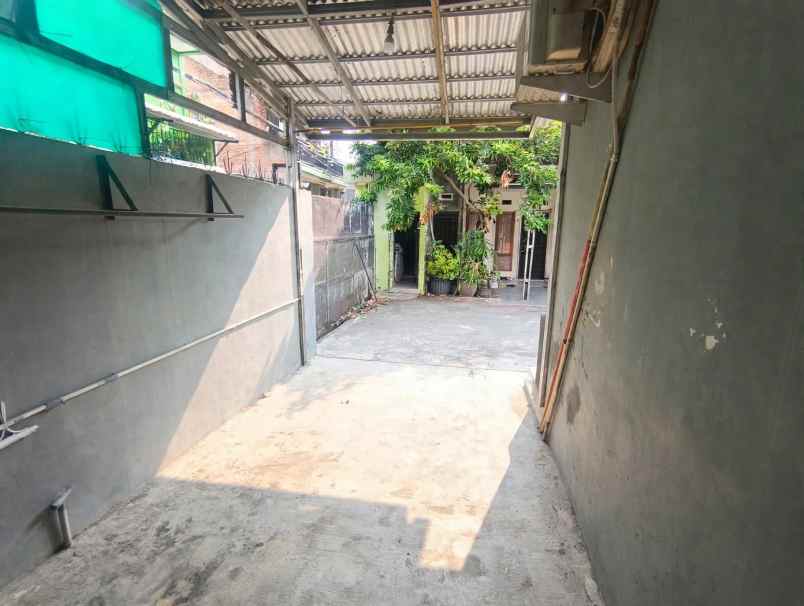 dijual rumah cipayung jakarta timur