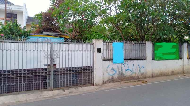 dijual rumah cipinang