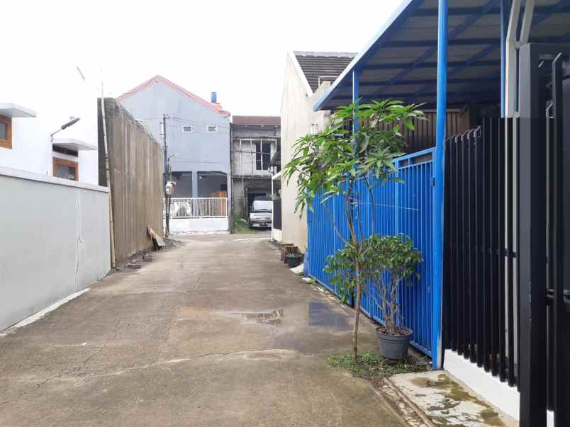 dijual rumah cisaranten kulon