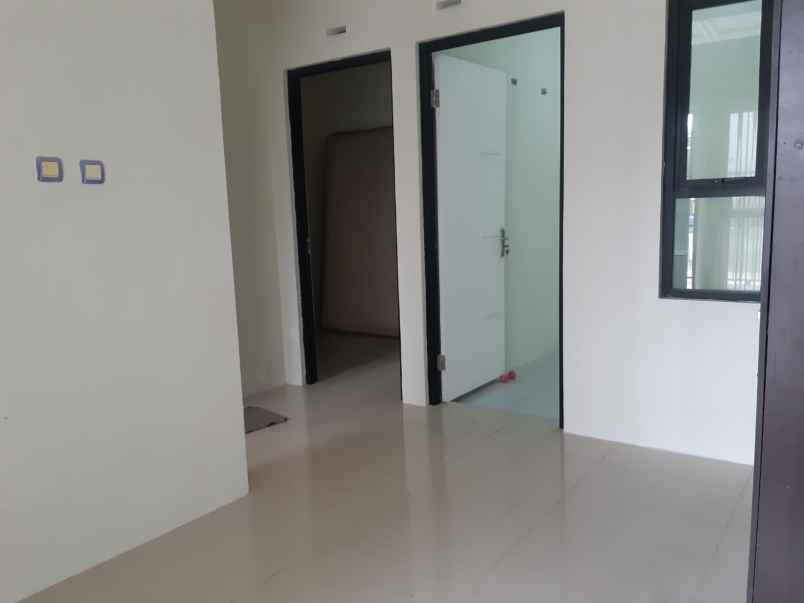 dijual rumah cisaranten kulon