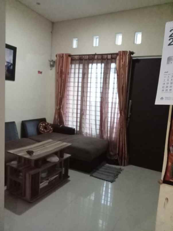 dijual rumah cisaranten kulon