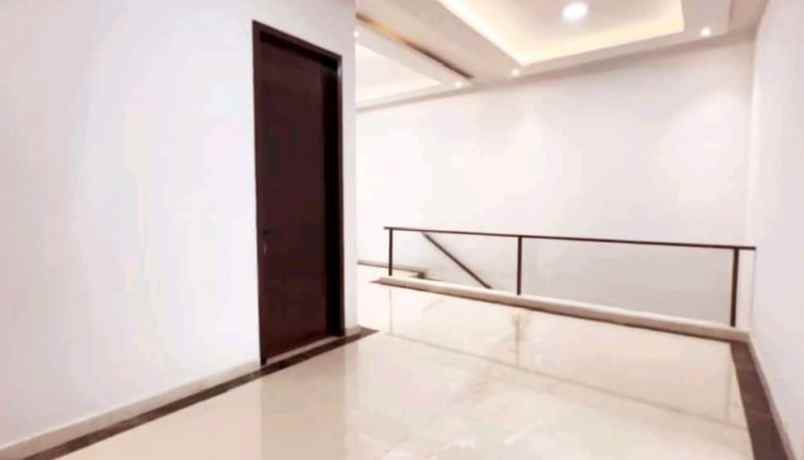 dijual rumah citra sun garden