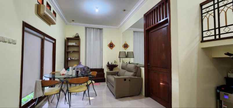 dijual rumah citraland international