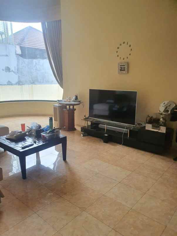 dijual rumah citraland international