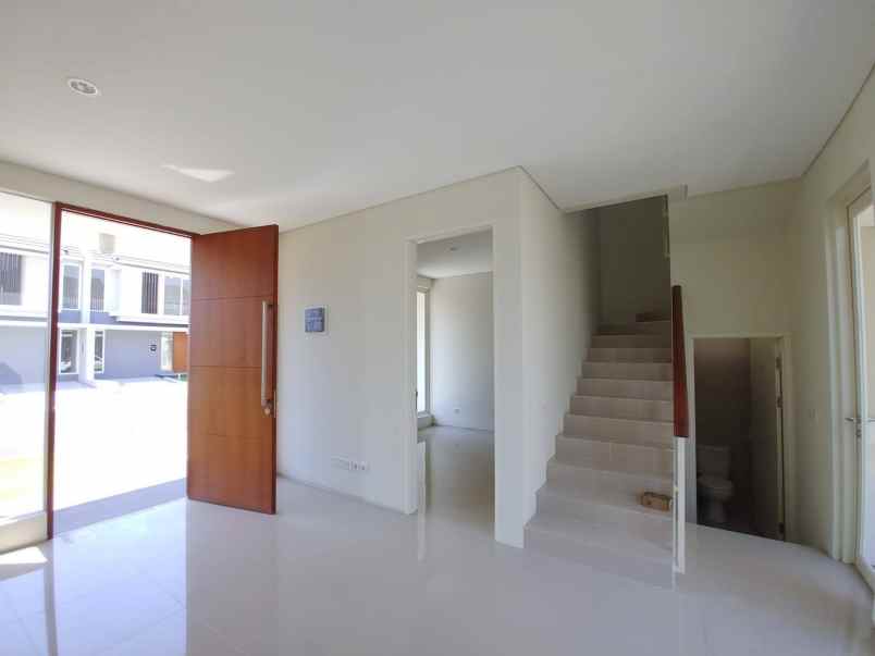 dijual rumah citraland north west