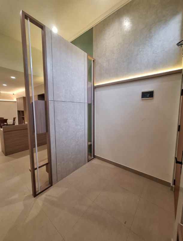 dijual rumah cluster aquatic garden