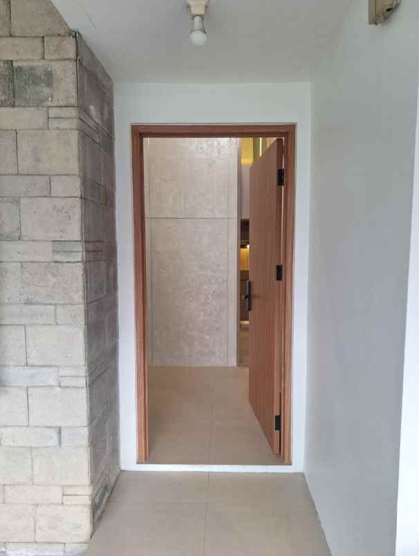 dijual rumah cluster aquatic garden