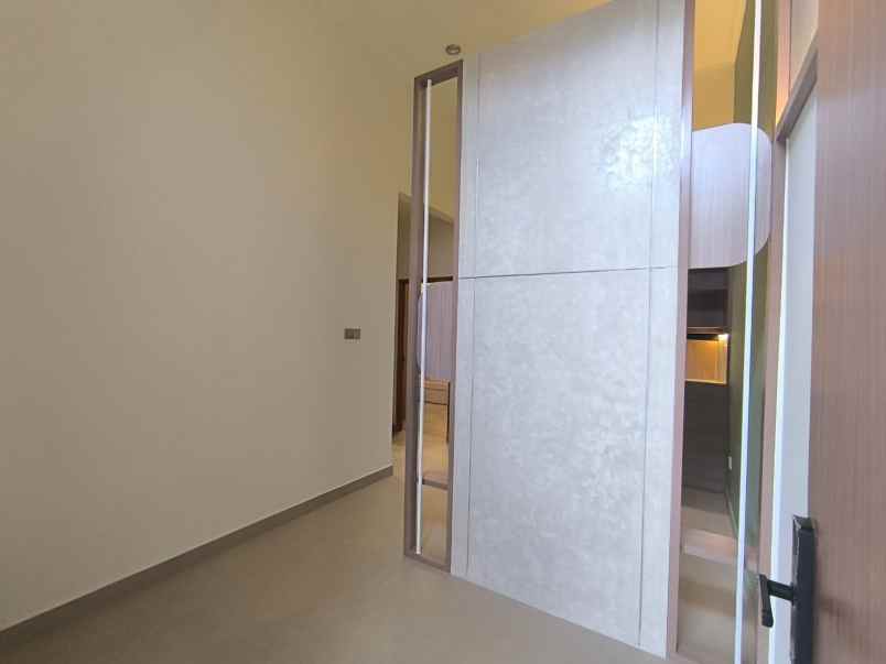 dijual rumah cluster aquatic garden