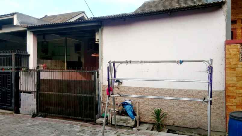 dijual rumah cluster bumi padjajaran 3