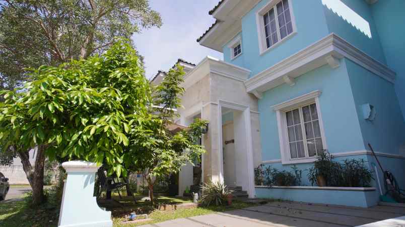 dijual rumah cluster daru suvarna