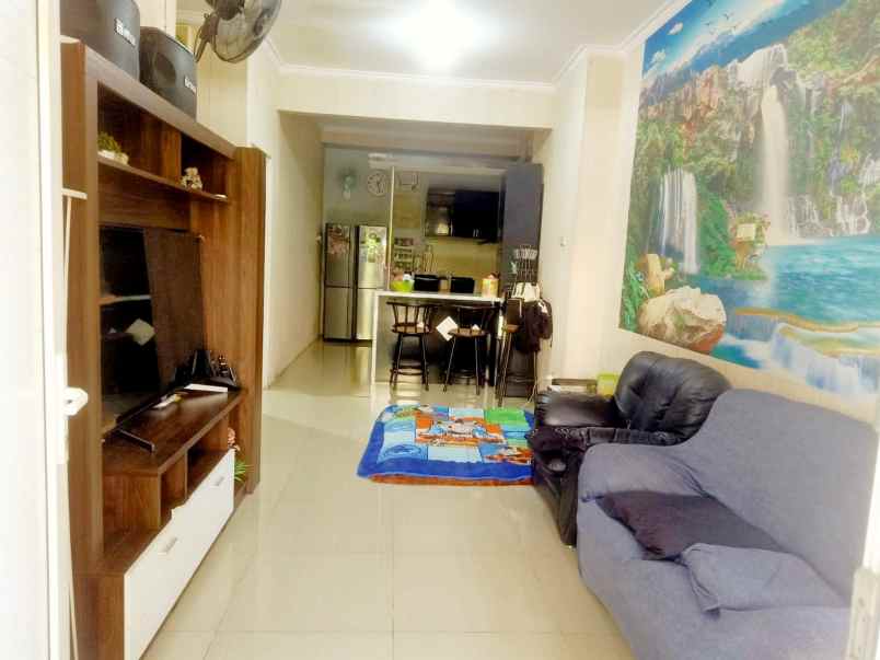 dijual rumah cluster spring fiesta