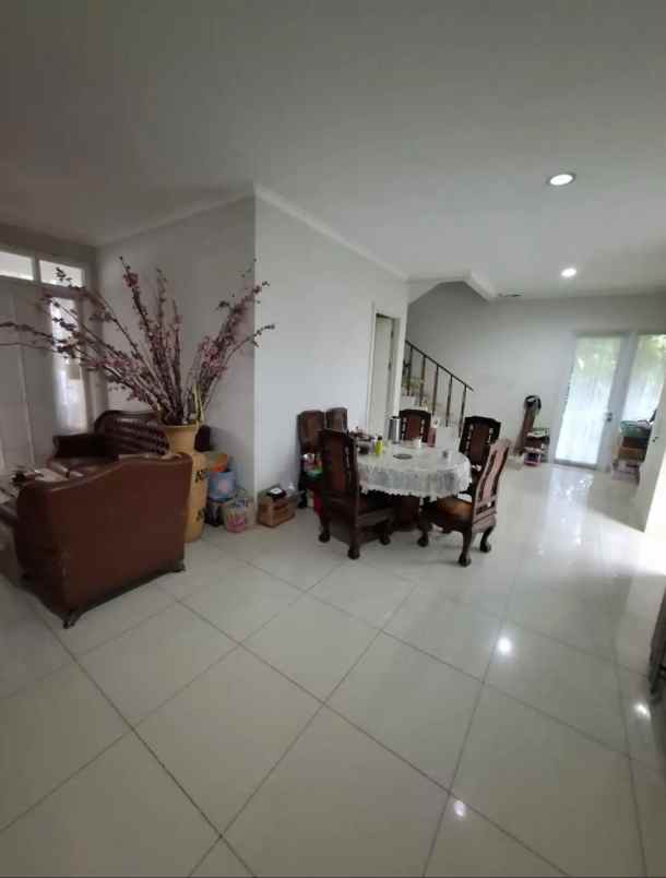 dijual rumah cluster vernonia