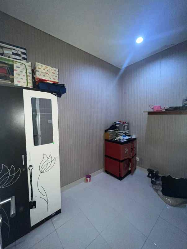 dijual rumah cluster virginia paramounth