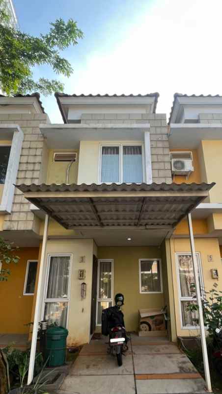 dijual rumah cluster virginia paramounth