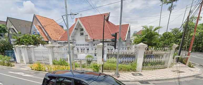 dijual rumah dekat pusat bisnis surabaya