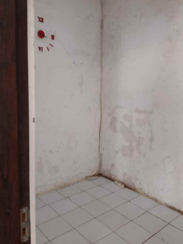 dijual rumah dekat rs dustira