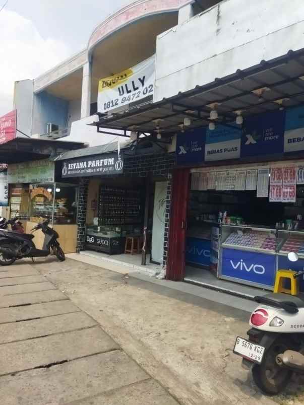 dijual rumah dermaga raya