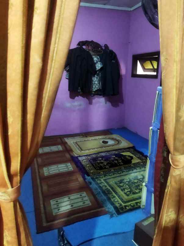 dijual rumah dermaga raya