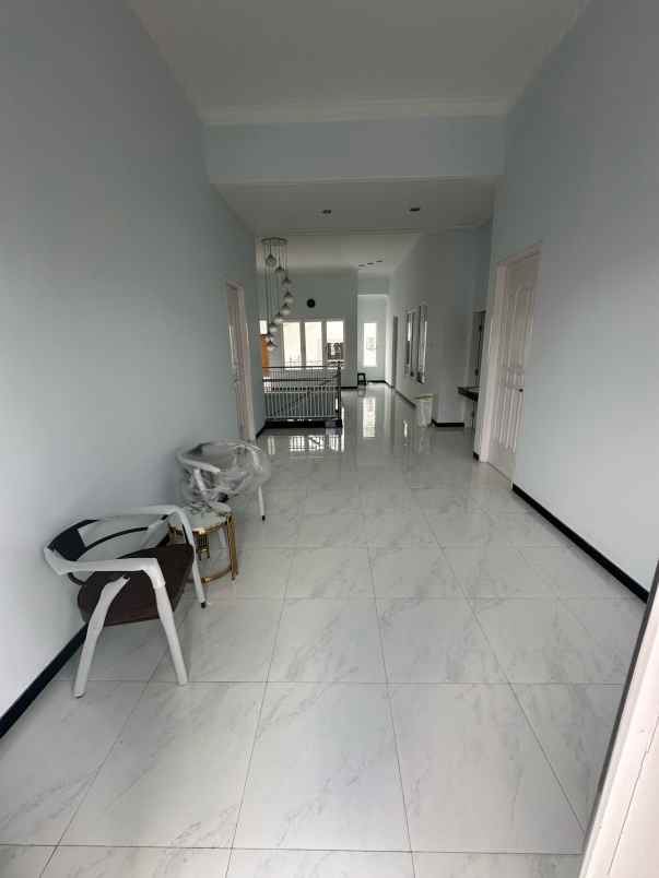 dijual rumah dharmahusada megah