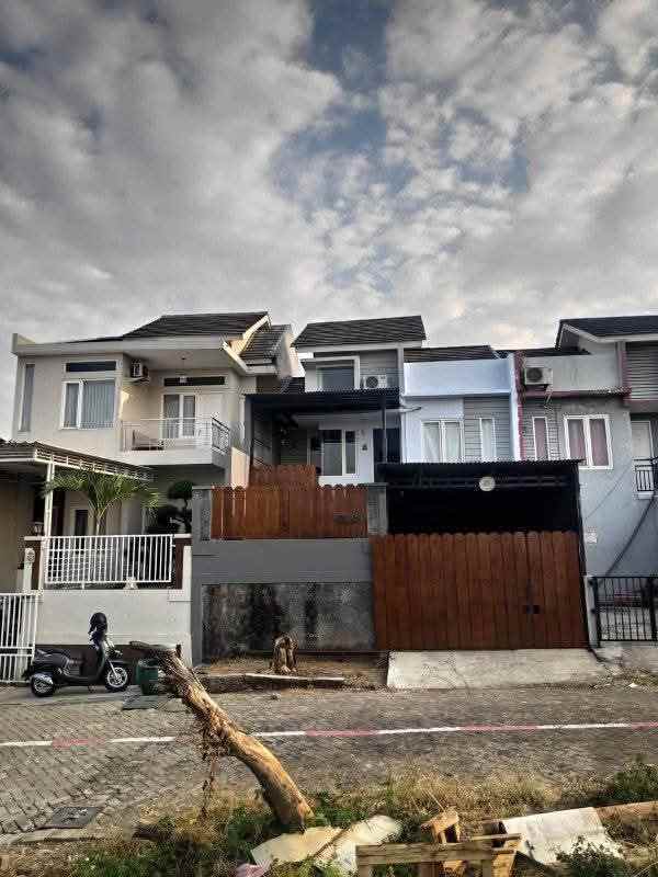 dijual rumah di griya lestari semarang