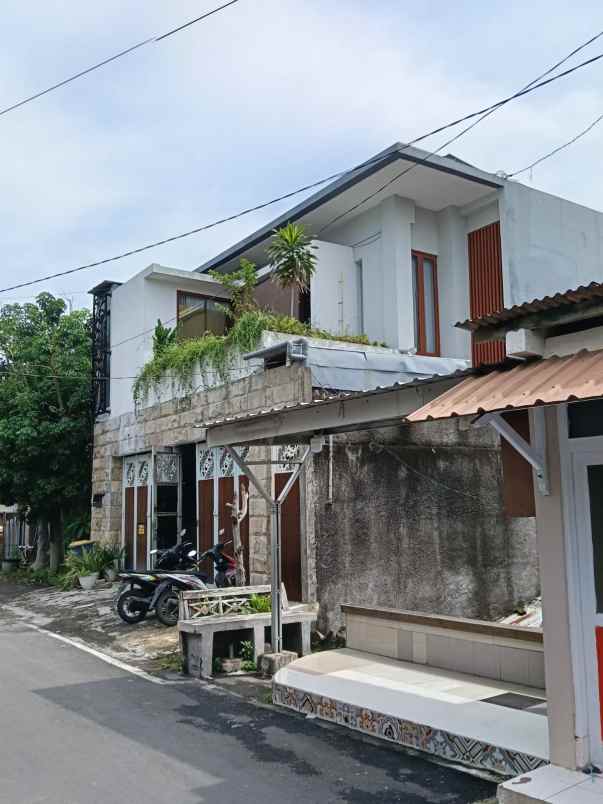 dijual rumah di jl lobak kedung mundu semarang