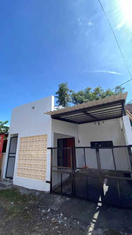 dijual rumah di taktakan kota serang