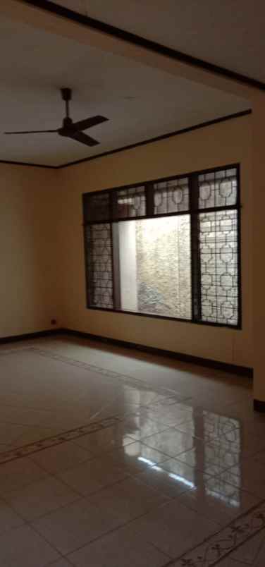 dijual rumah di taman alfa joglo jakarta barat