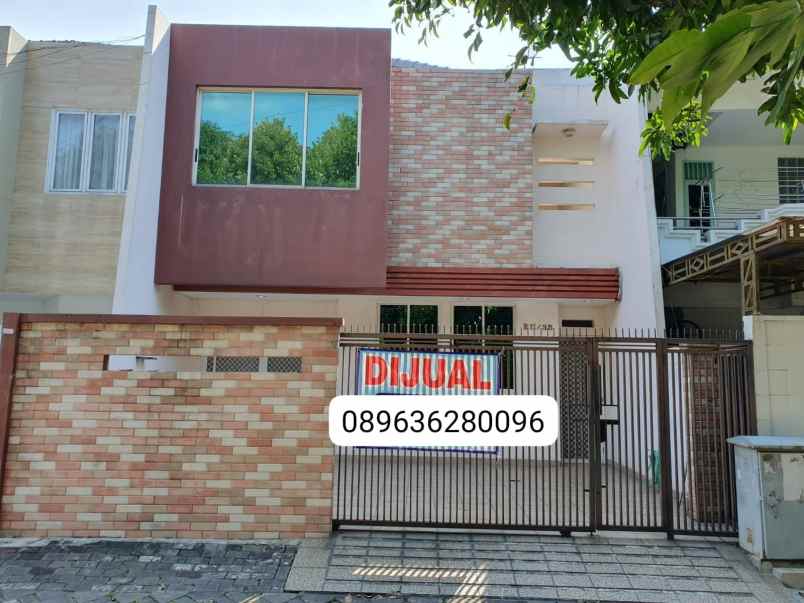 dijual rumah di taman palem lestari