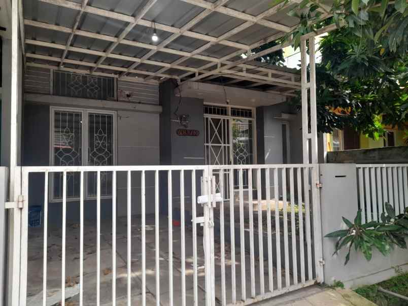 dijual rumah di villa melati mas tangerang selatan