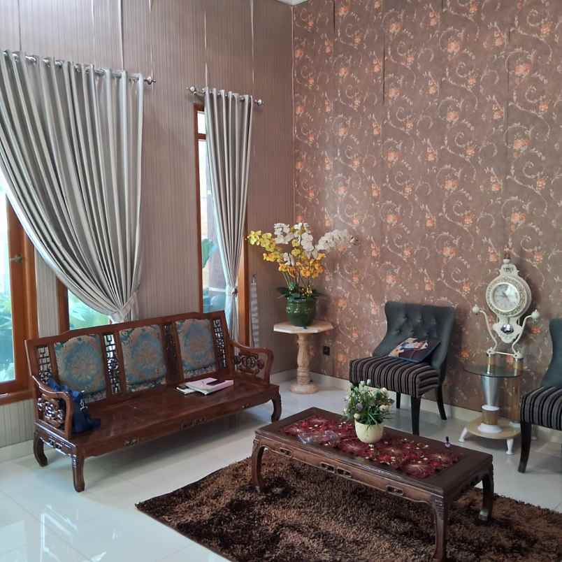 dijual rumah dijual rumah dianggrek