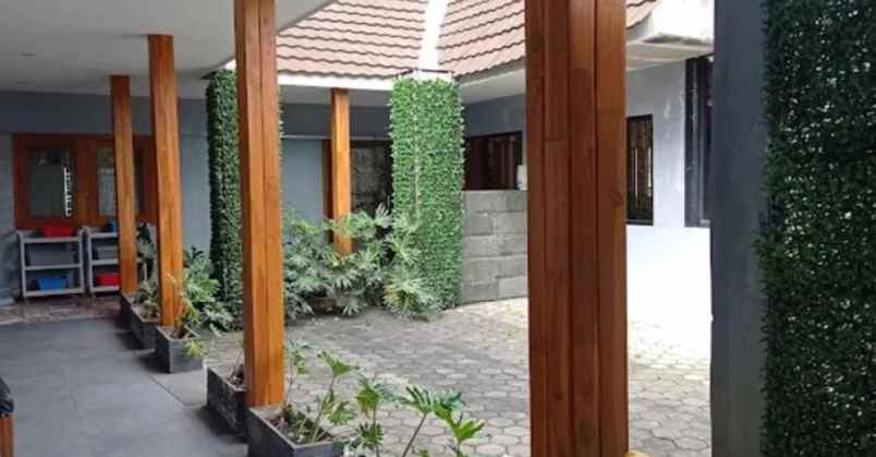 dijual rumah dipenogoro