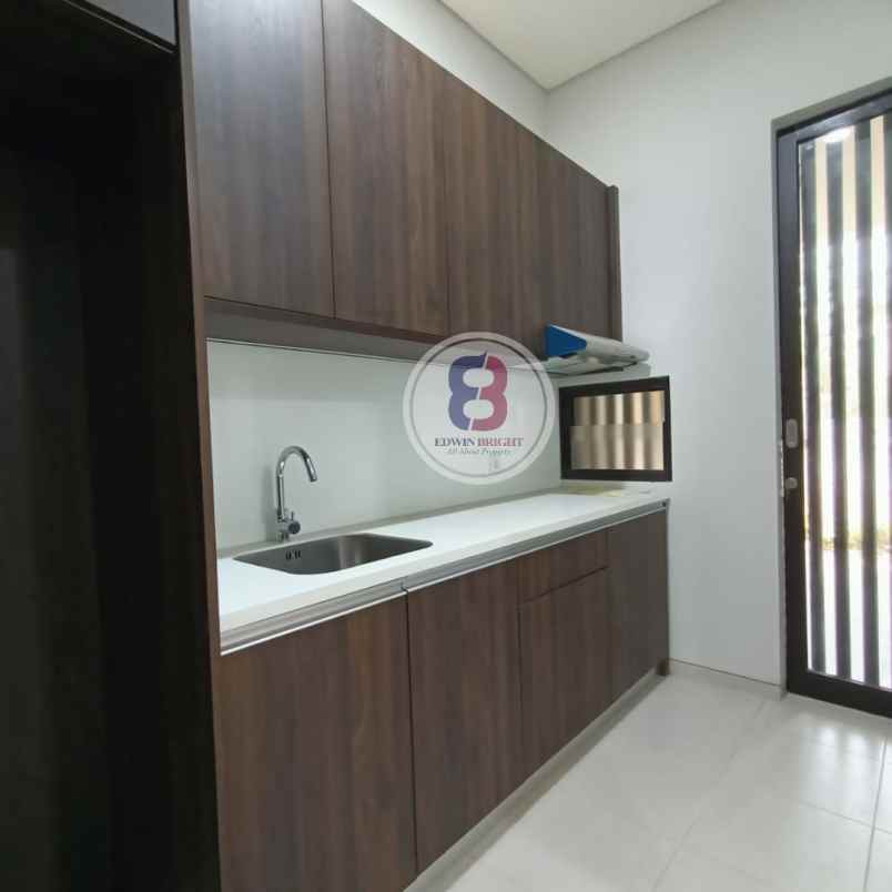 dijual rumah discovery bintaro jaya