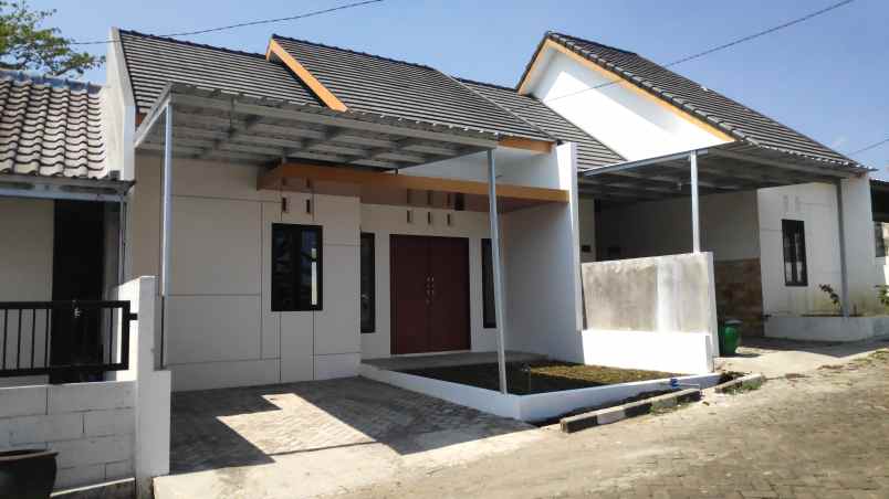 dijual rumah ds jedong mulyorejo