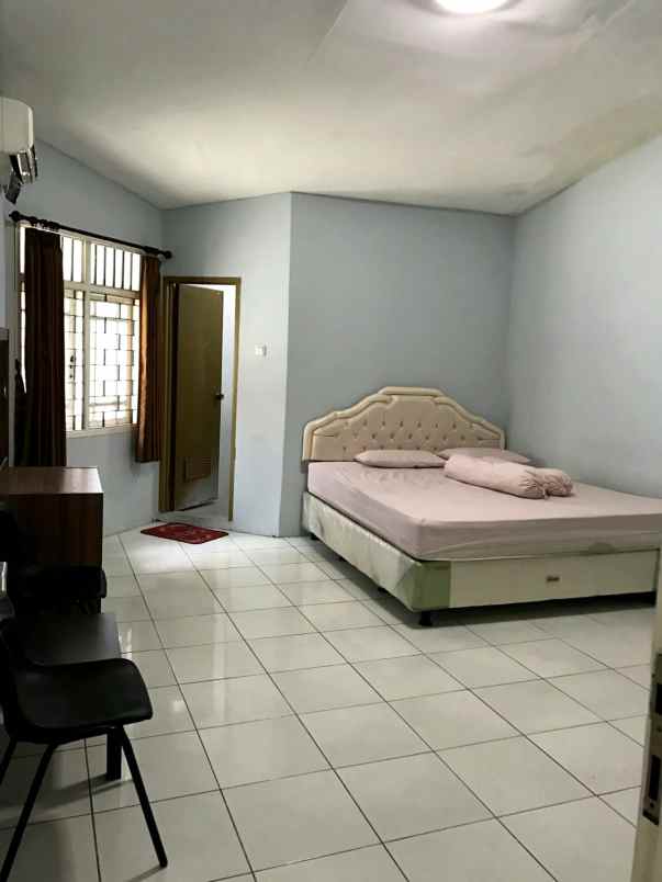 dijual rumah dukuh kupang