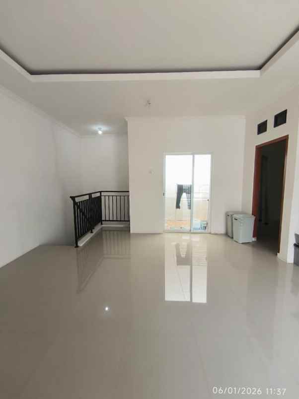 dijual rumah duren sawit jaktim