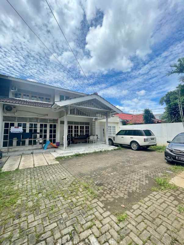 dijual rumah duren tiga selatan