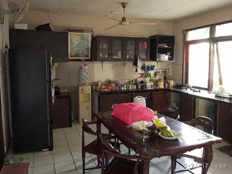 dijual rumah ex kantor hook di tegal parang