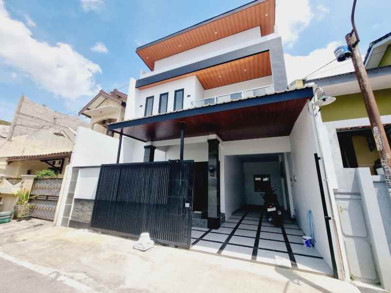 dijual rumah fajar indah baturan