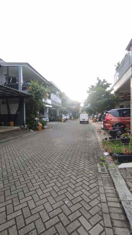 dijual rumah fortune terrace