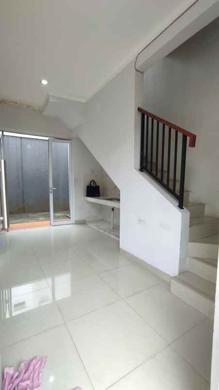 dijual rumah fortune terrace