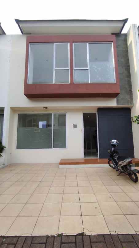 dijual rumah fortune terrace