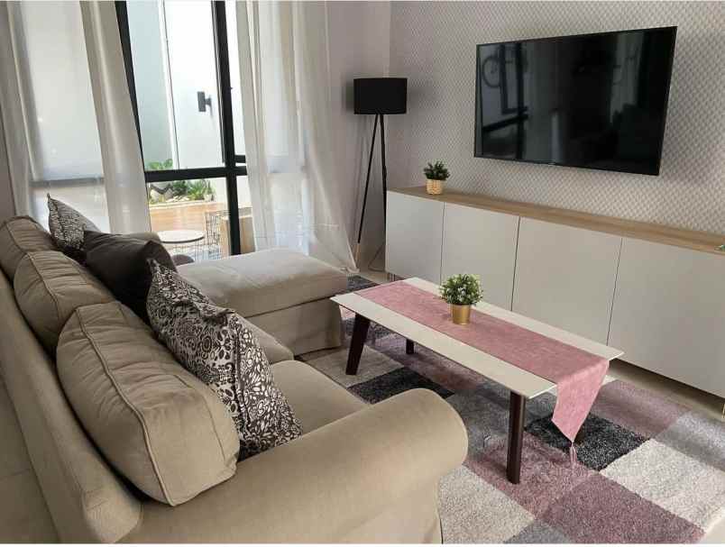 dijual rumah full furnish di kota wisata cibubur