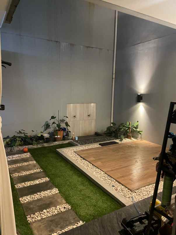 dijual rumah full furnish di kota wisata cibubur