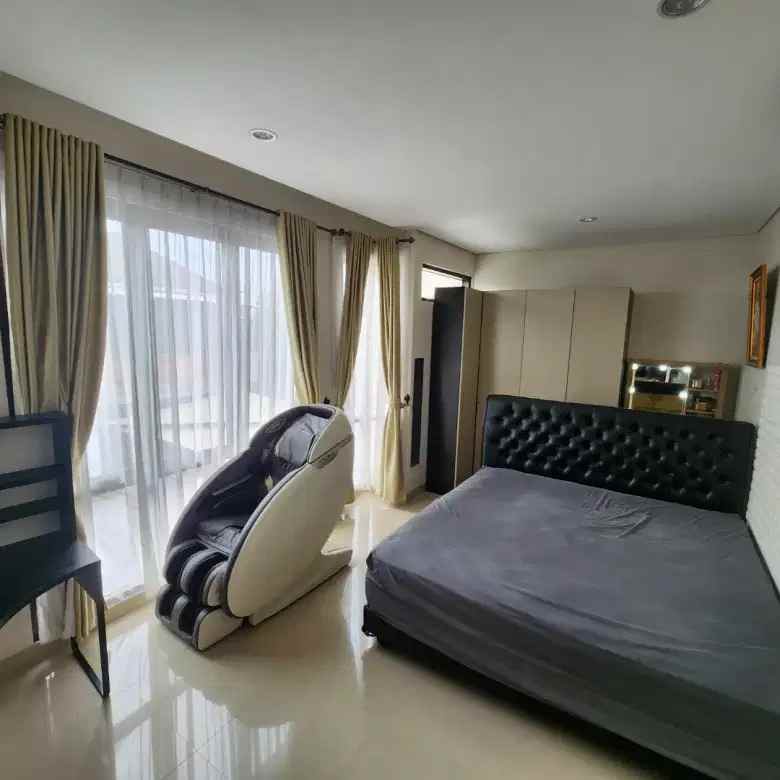 dijual rumah furnished siap huni di bintaro ciputat