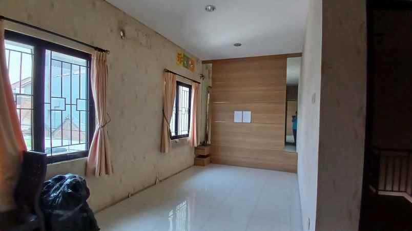 dijual rumah gading cipta residence