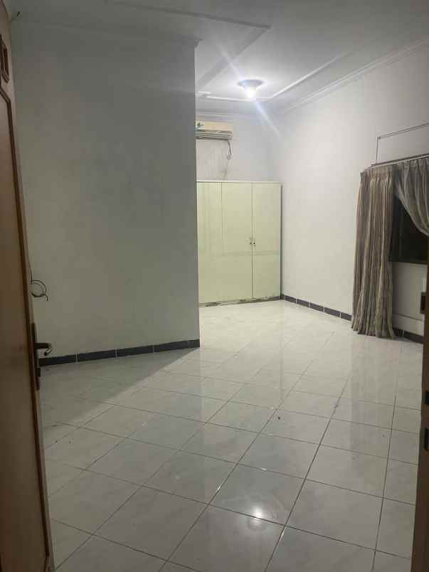 dijual rumah gayungsari barat surabaya