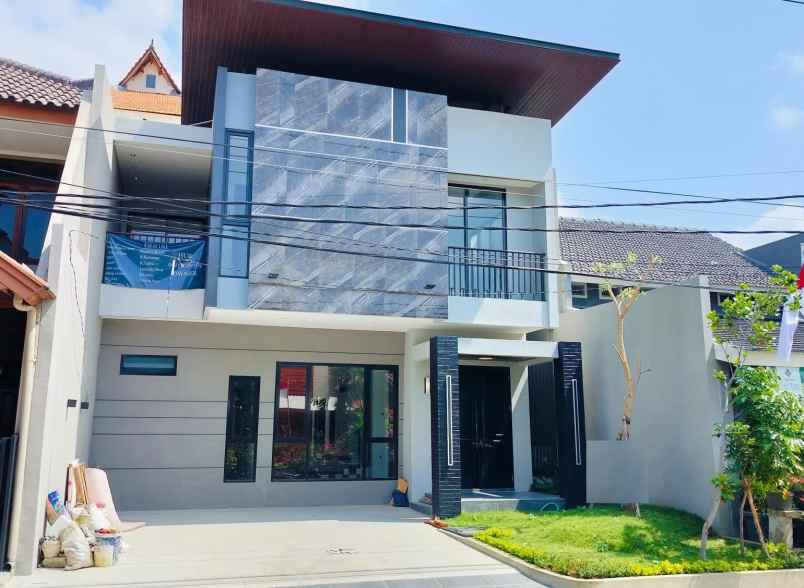 dijual rumah gayungsari barat surabaya