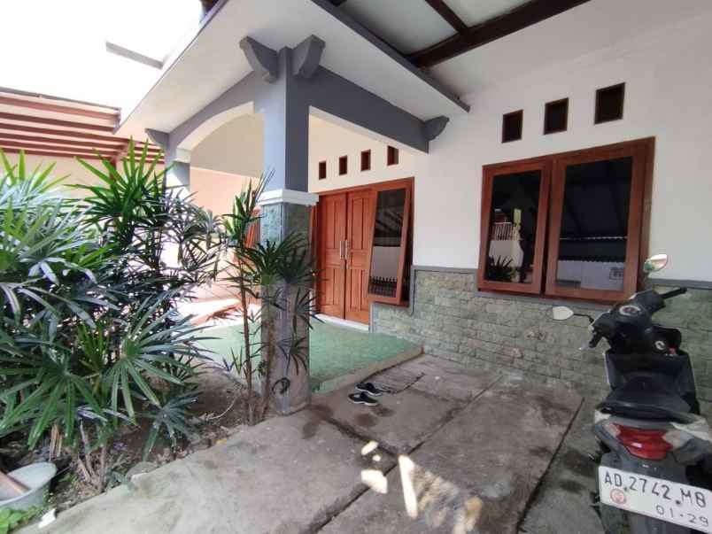 dijual rumah gentan baki sukoharjo