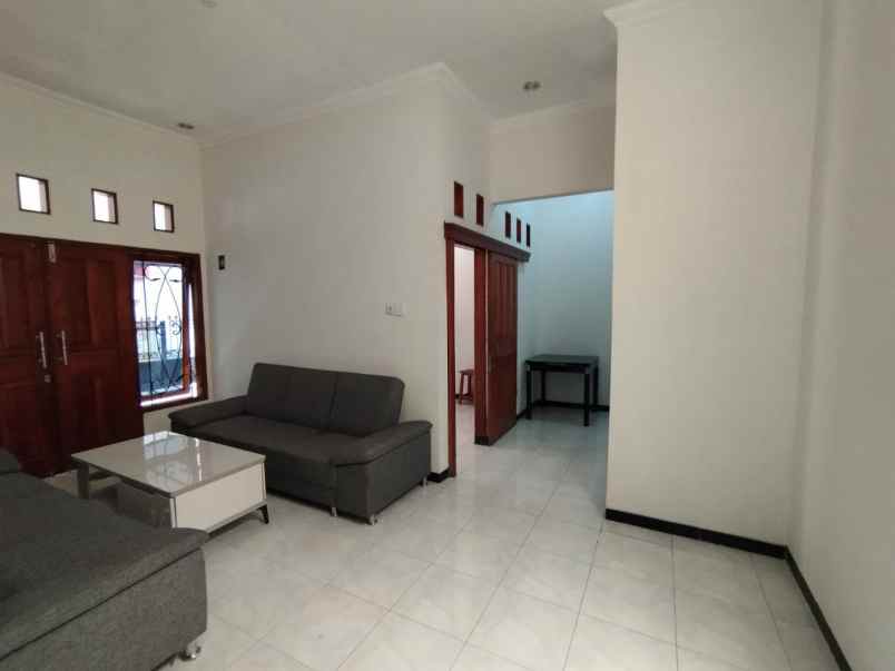 dijual rumah gentan baki sukoharjo