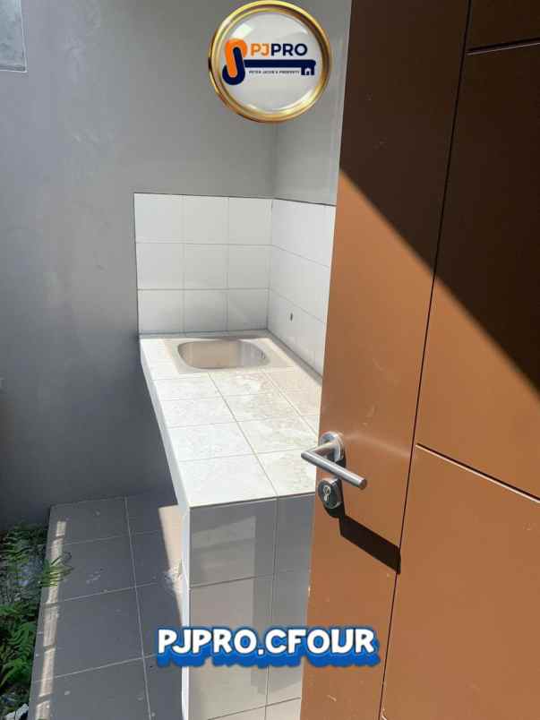 dijual rumah grand duta city cluster